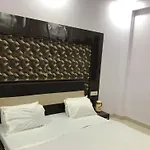 Hotel Kn Plaza