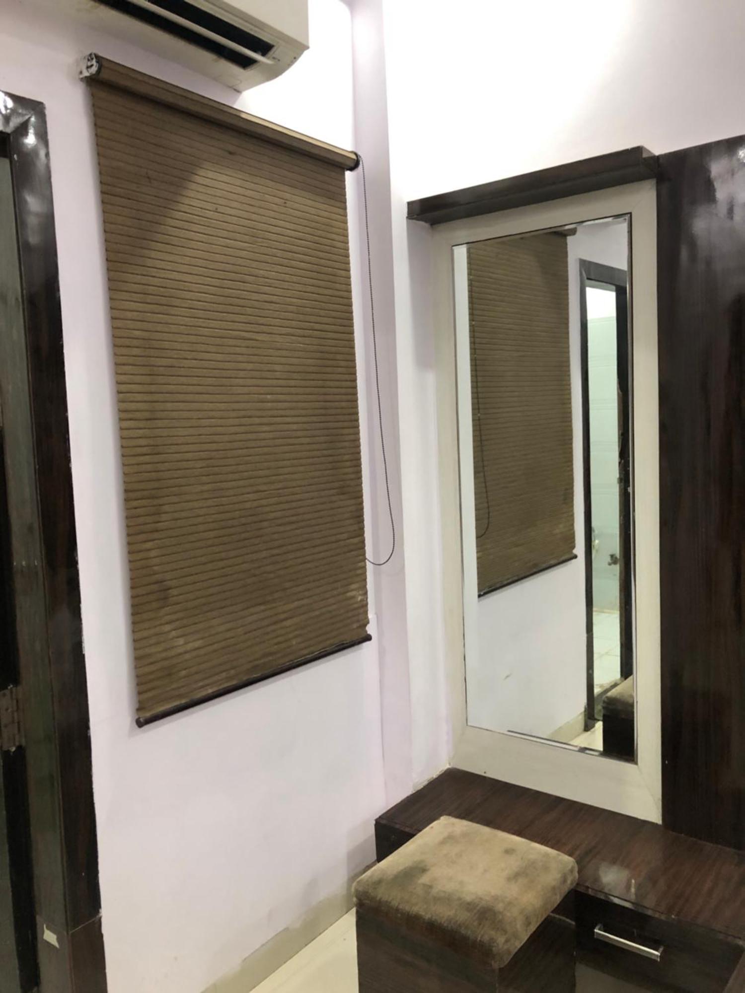 Hotel Kn Plaza Agra (Uttar Pradesh)